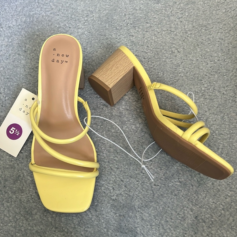 A New Day Sandal Size 5.5